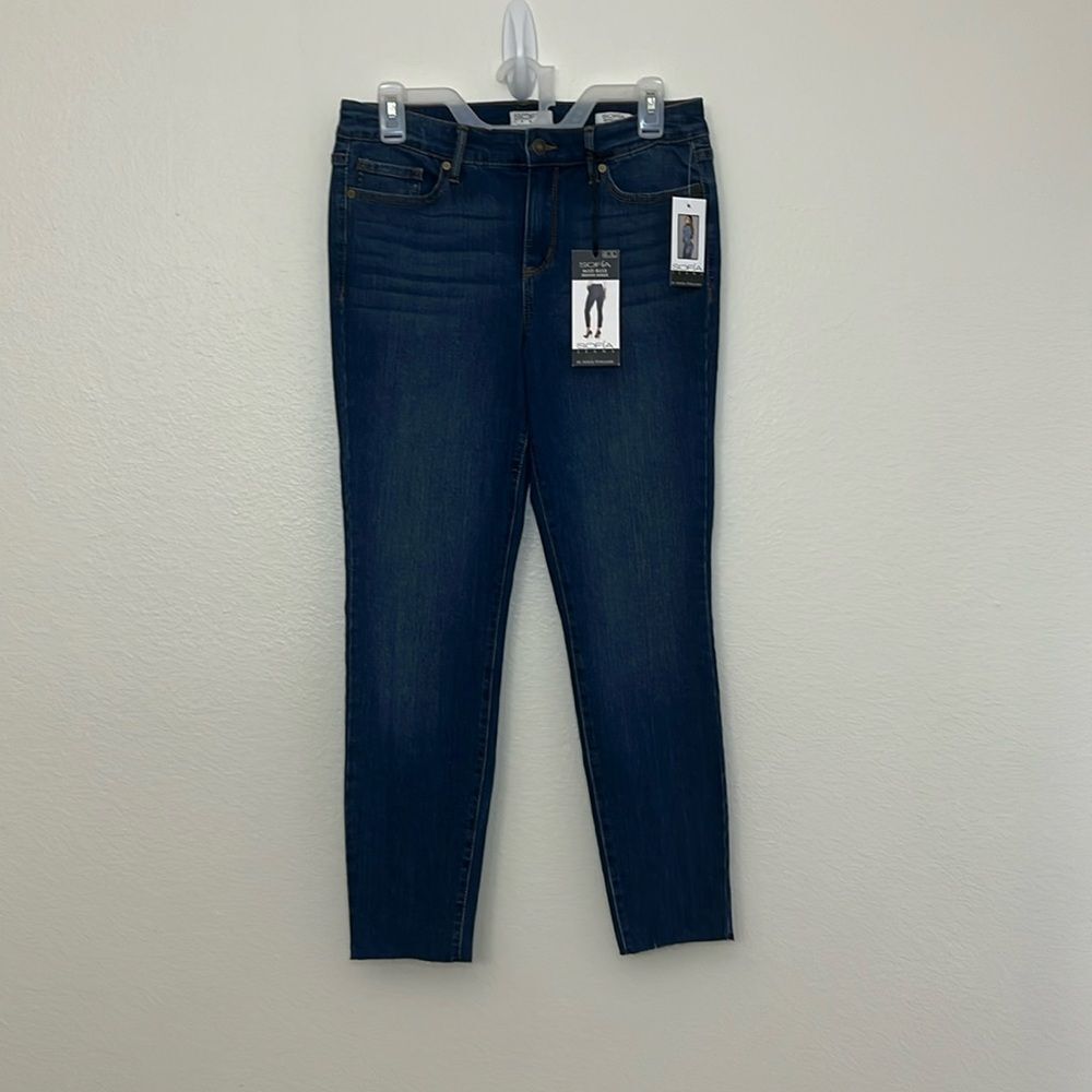Sofia Jeans Women's Skinny Mid Rise Ankle Jeans Raw Hem Sz 8 Med Wash